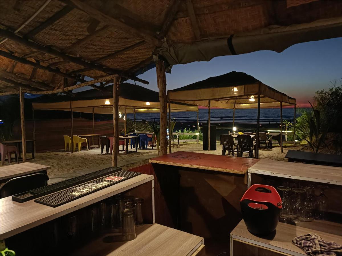 Shantaram Beach Huts Arambol Dış mekan fotoğraf