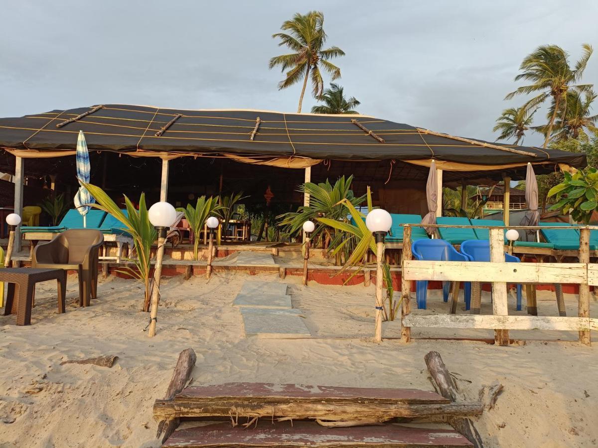 Shantaram Beach Huts Arambol Dış mekan fotoğraf